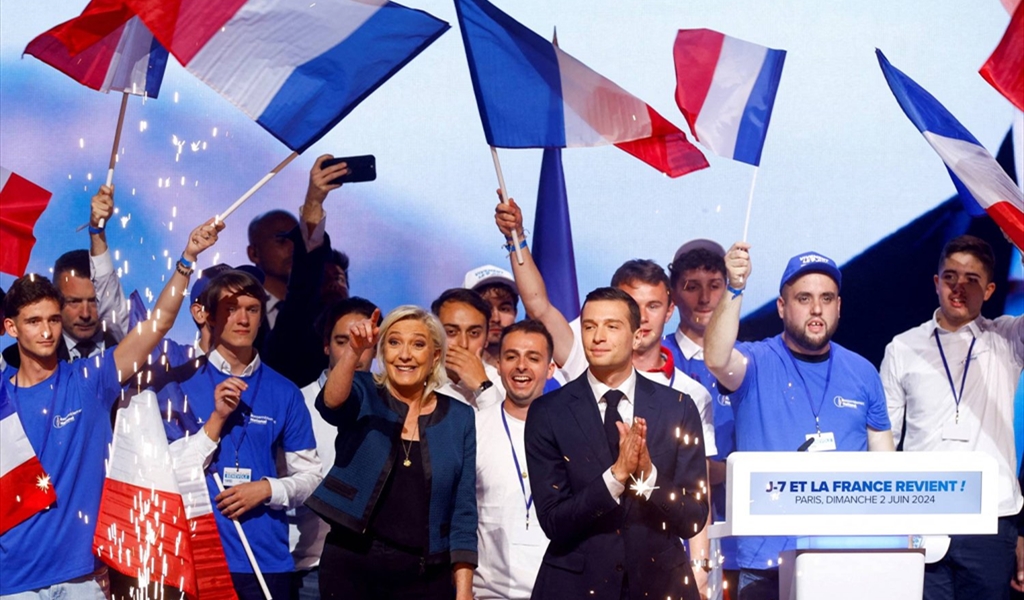 هل تُصاب فرنسا بالعدوى اللبنانية من عدم التوازن السياسي أم تتجاوز قطوع نتائج الانتخابات؟