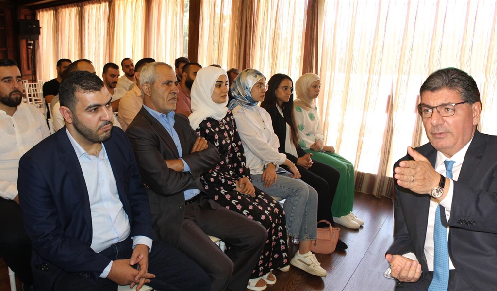 بهاء الحريري يتحدث أمام الوفود في «بارك أوتيل» شتورا