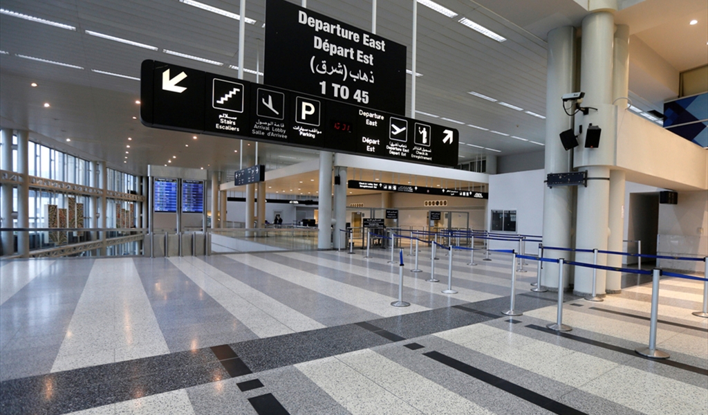 شركتان تمددان تعليق رحلاتهما إلى بيروت