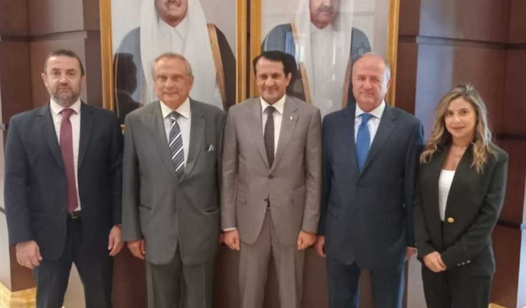 السفير القطري مستقبلاً حبيب