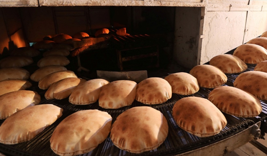 تهافت على «الأفران»... هل من أزمة خبز قادمة؟