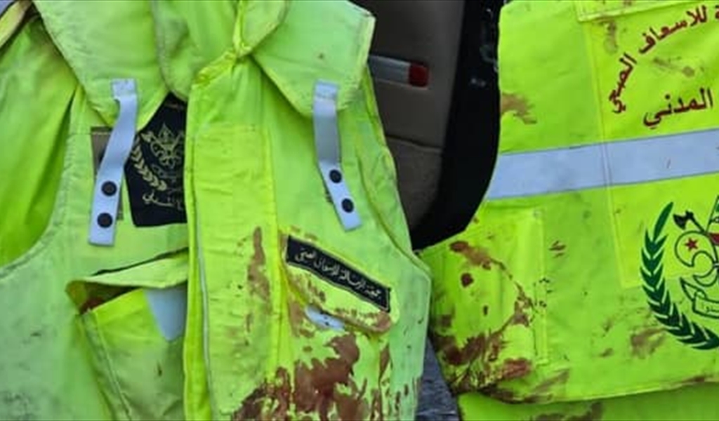 كم بلغ عدد الجرحى في "كشافة الرسالة" و "الهيئة الصحية" في الغارة الاسرائيلية؟