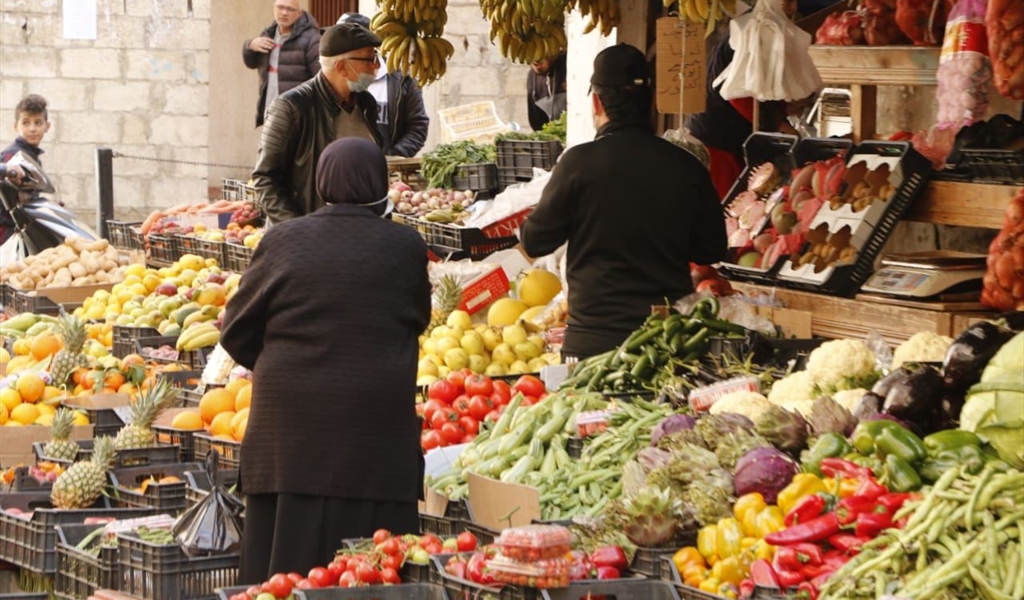 هل لبنان سيواجه خطراً غذائياً في ظل الحرب؟