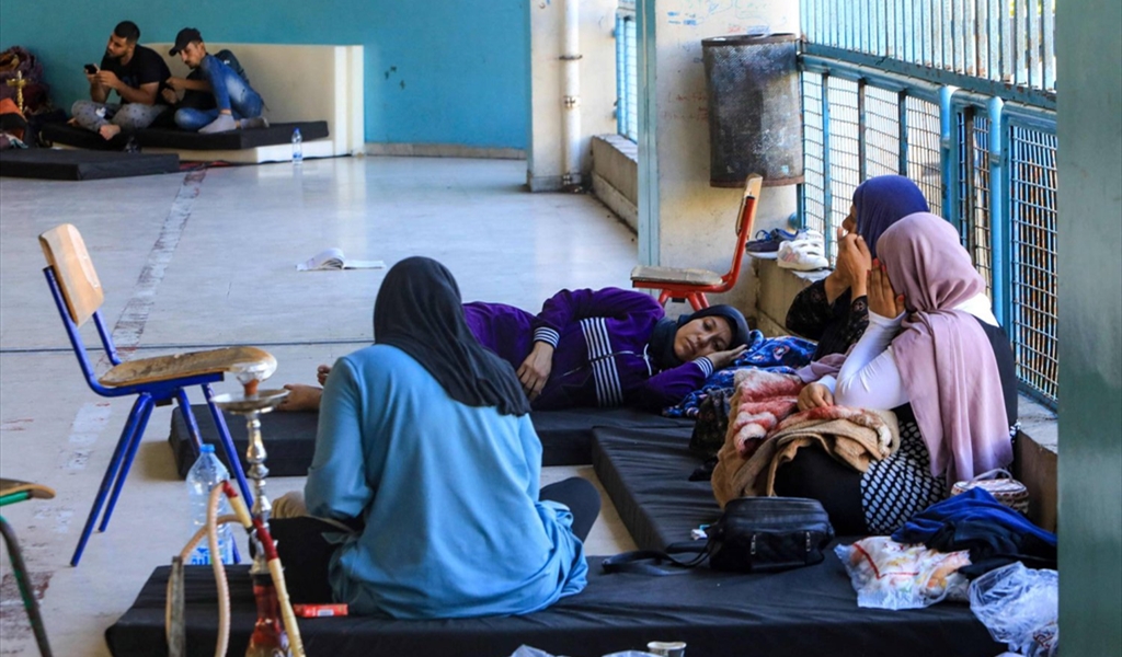 مراكز الإيواء بين خطر كورونا والجرب والحساسية والقمل... هل من داعٍ للهلع؟