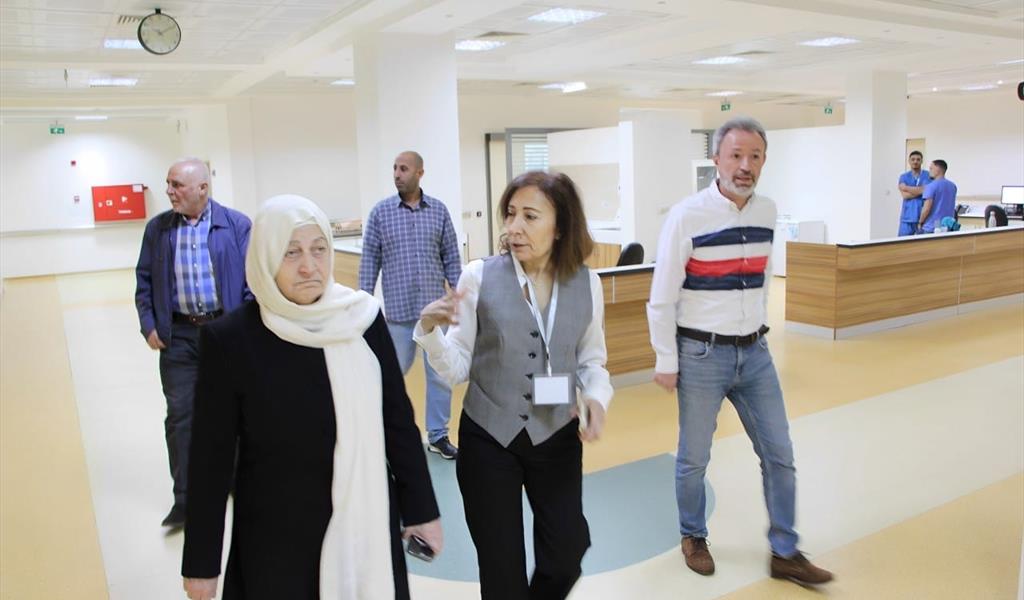 الحريري تفقدت الأقسام المفتتحة في المستشفى التركي: حاجة أساسية في مواجهة العدوان
