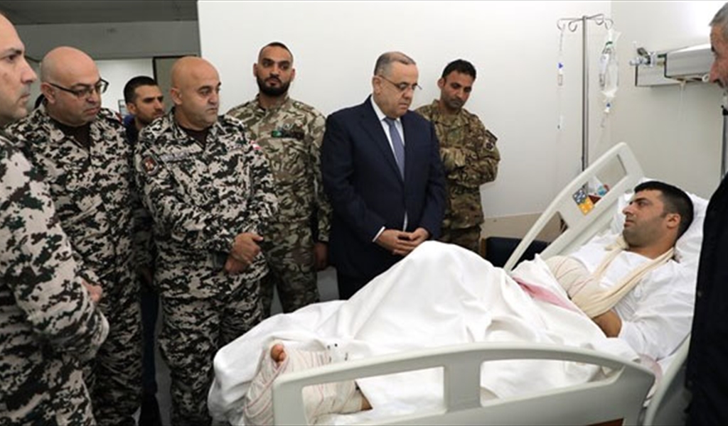 خلال جولة اللواء البيسري على الجرحى