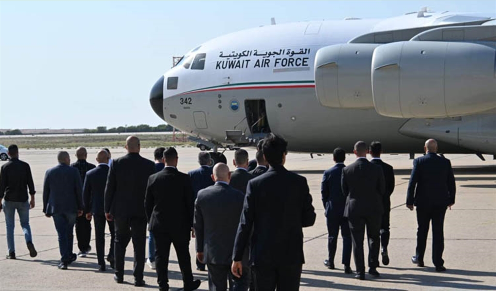 طائرة المساعدات الكويتية