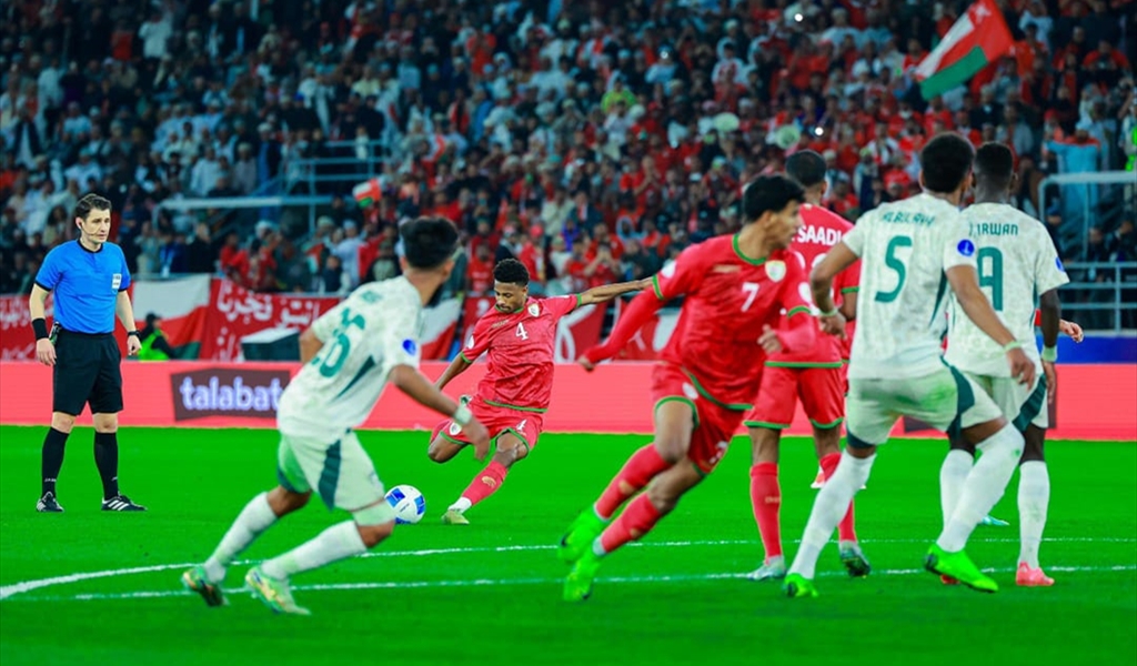 فوز مجنون للمنتخب العماني على السعودي يؤهله لنهائي خليجي 26..