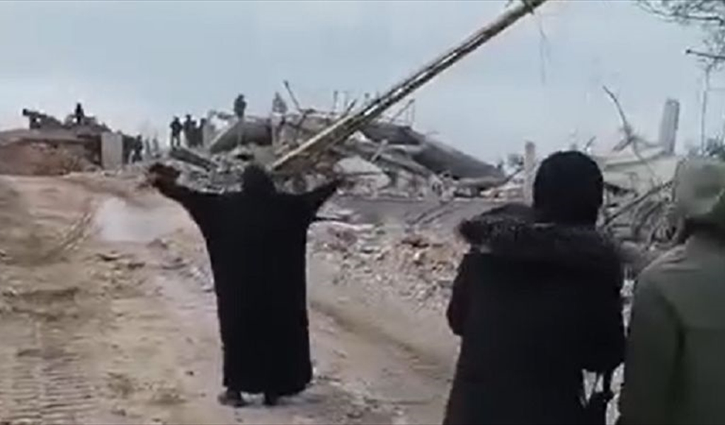 بالفيديو- هكذا تُصان الأرض.. هكذا هُنَّ نساء الجنوب