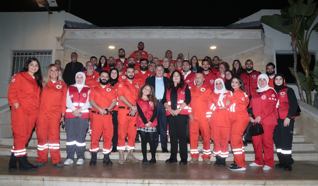 سقلاوي متوسطاً المشاركين