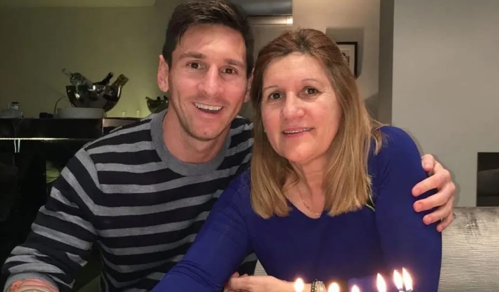 ما علاقة لبنان بوالدة النجم الارجنتيني ليونيل ميسي؟..