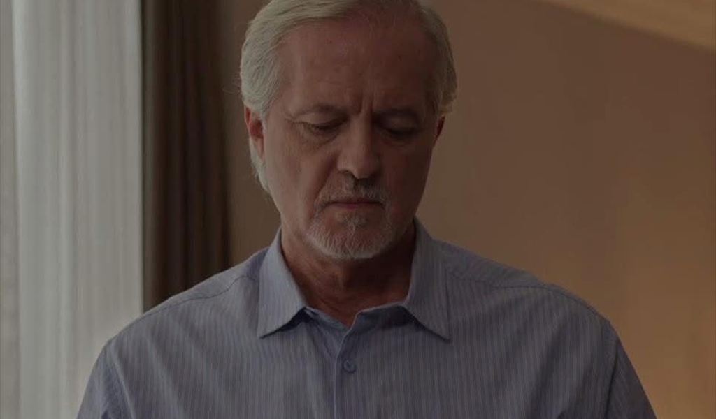 الناقد الفنّي المصري خالد عاشور يُشيد بأداء بيار داغر في مسلسل القدر