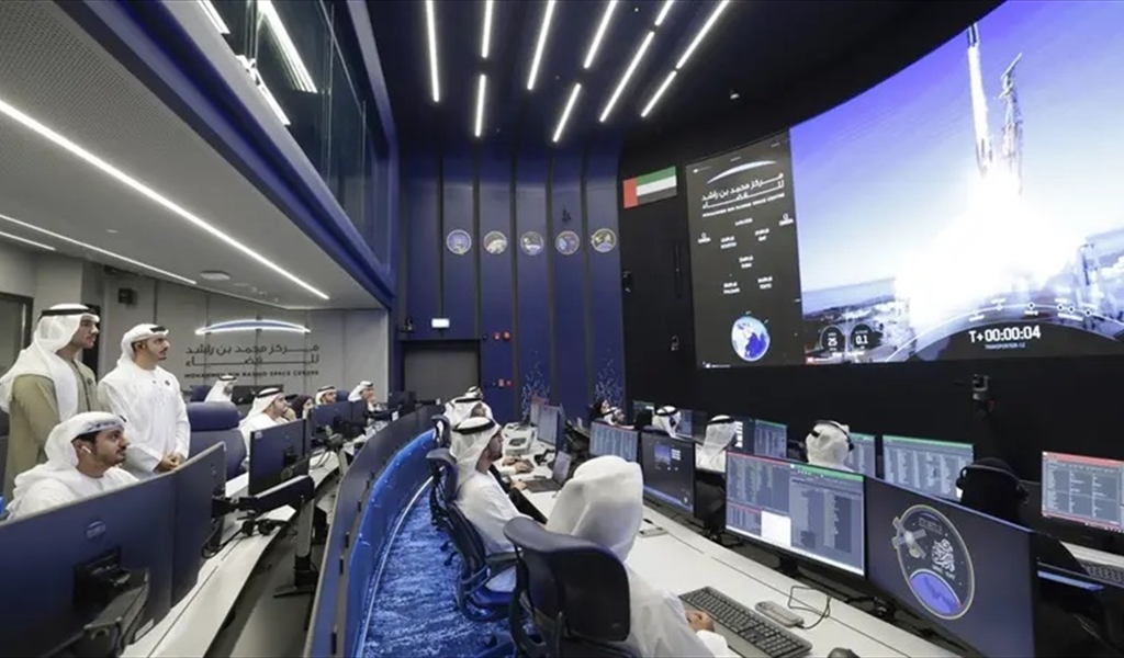 إطلاق القمر الاصطناعي «محمد بن زايد سات»