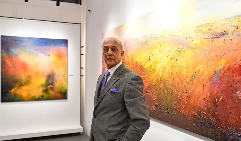 الفنان التشكيلي د. نزار ضاهر لـ«اللواء»: معظم لوحاتي تتحدّث عن الأرض لأنها هاجس بالنسبة لي