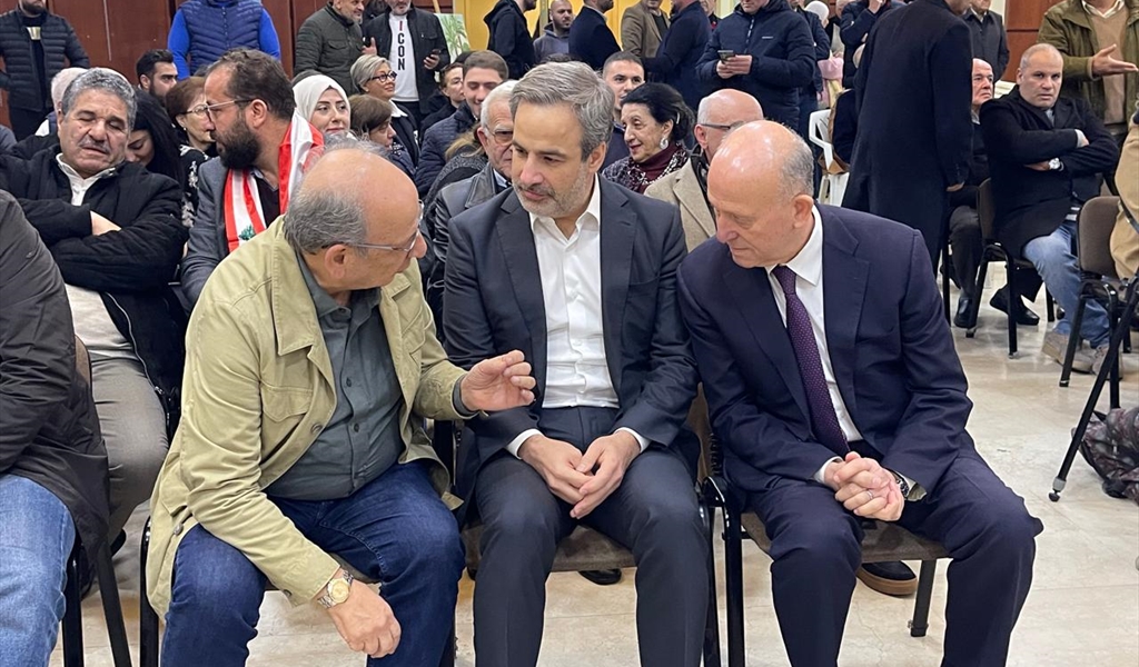 " تحية للشعب السوري وثورته " من طرابلس