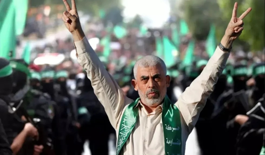 إعلام العدو: تل أبيب لن تُسلم جثمان الشهيد السنوار إلى حماس ضمن الصفقة