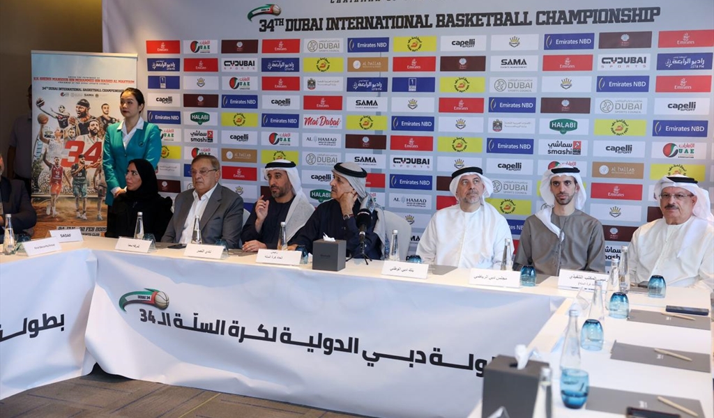 اللواء القرقاوي يتحدث خلال مراسم القرعة