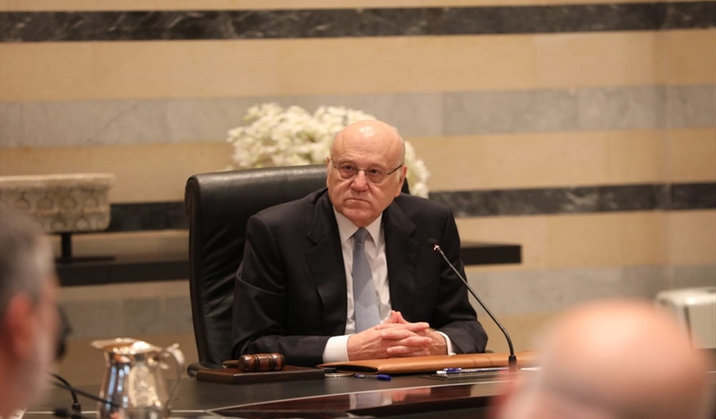 سلسلة لقاءات لميقاتي في مكتبه