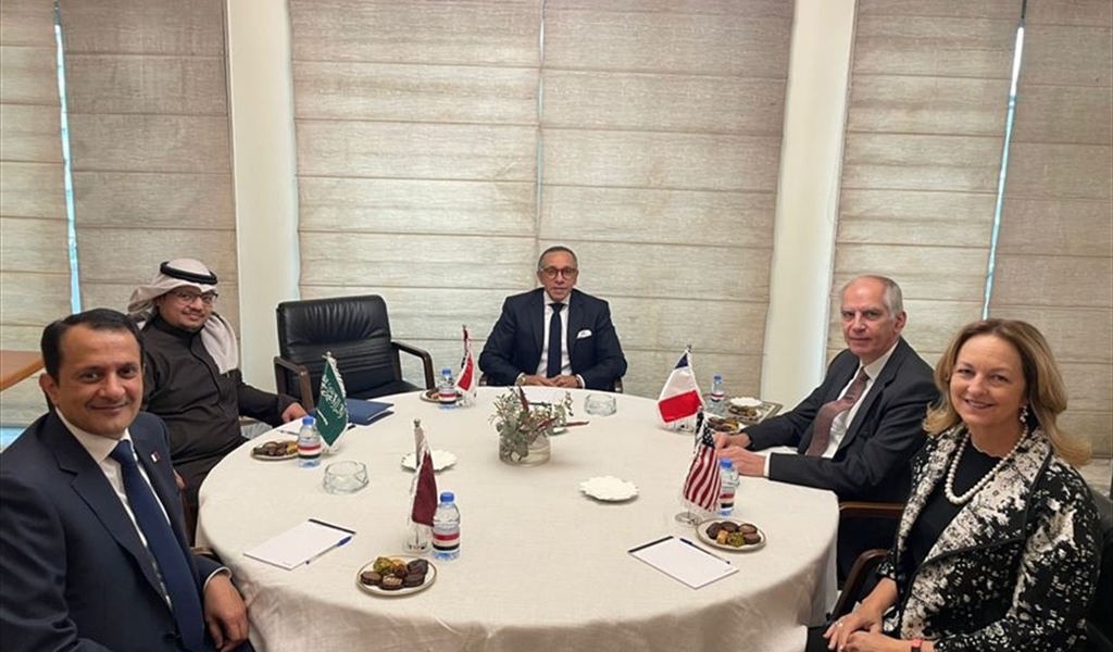 السفير المصري وسفراء السعودية وقطر وأميركا وفرنسا