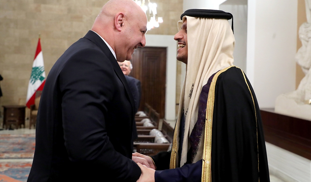 الرئيس عون مرحباً برئيس الوزراء القطري الشيخ محمد بن عبد الرحمن بن جاسم آل ثاني