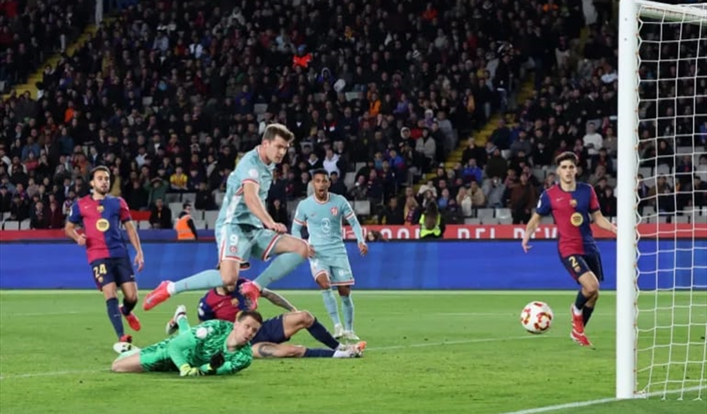 اتلتيكو مدريد يصعق برشلونة بهدف قاتل..