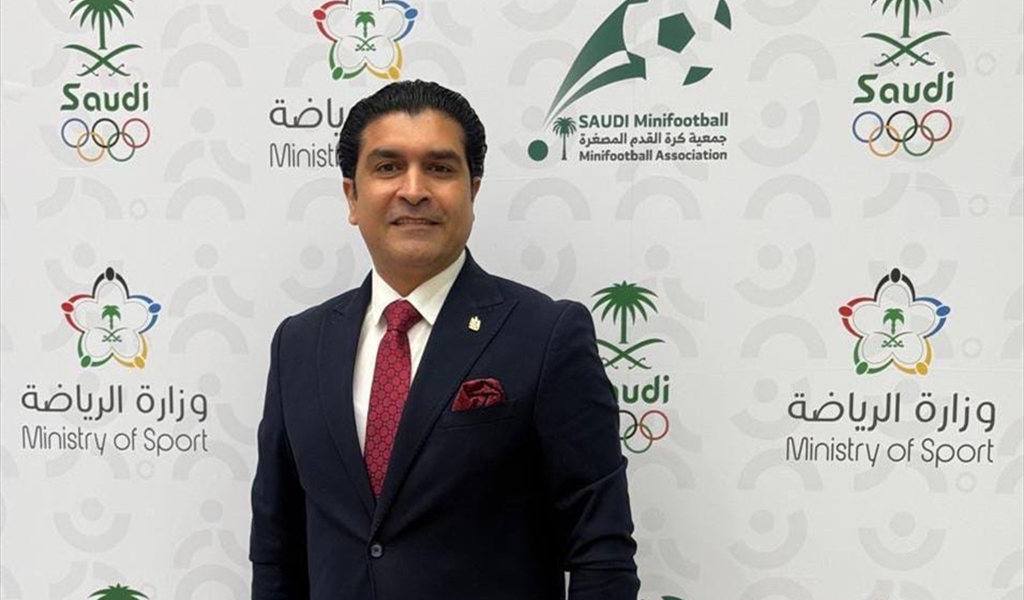 المصري أحمد سمير نائباً لرئيس الاتحاد الدولي لكرة القدم المصغرة..