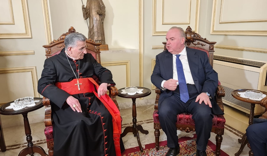 وزير الاتصالات من بكركي: نأمل أن تعود هذه الوزارة في خلال عامين عصب الحياة الاقتصادية