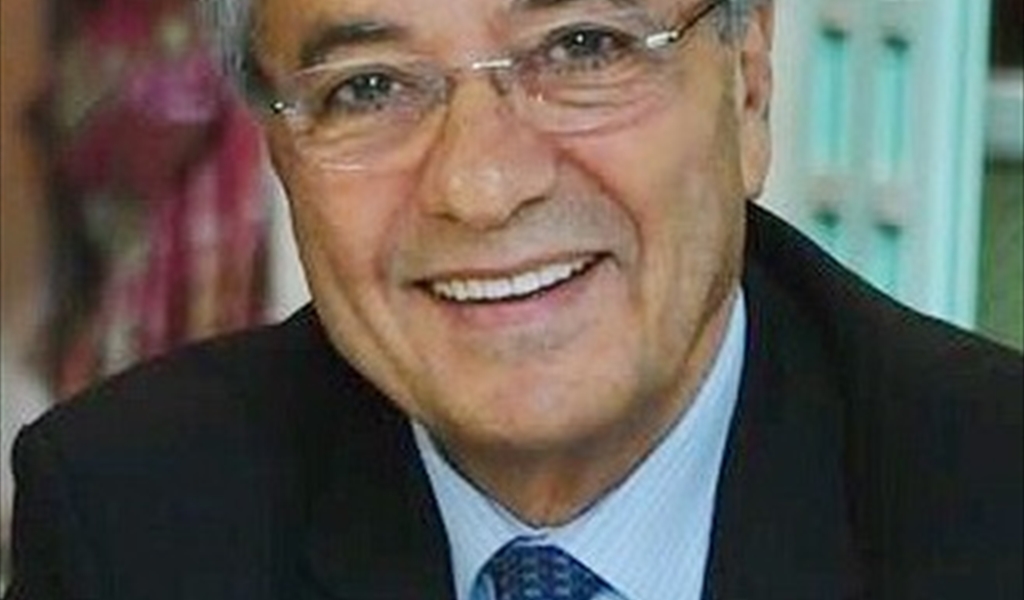 المقدسي: هل ما يجري على طريق المطار هو مفتعل من ايران؟