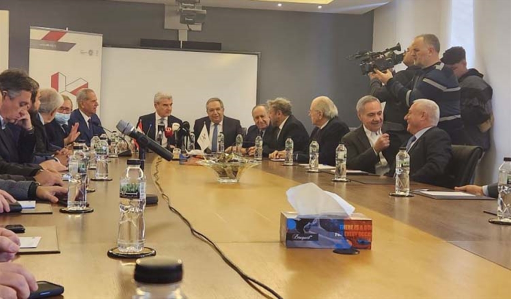 وزير الصناعة خلال لقائه جمعية الصناعيين