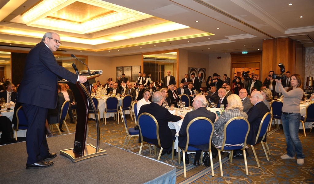 الرئيس سلام يتحدث أمام أعضاء الرابطة والمشاركين في الإفطار (طلال سلمان)