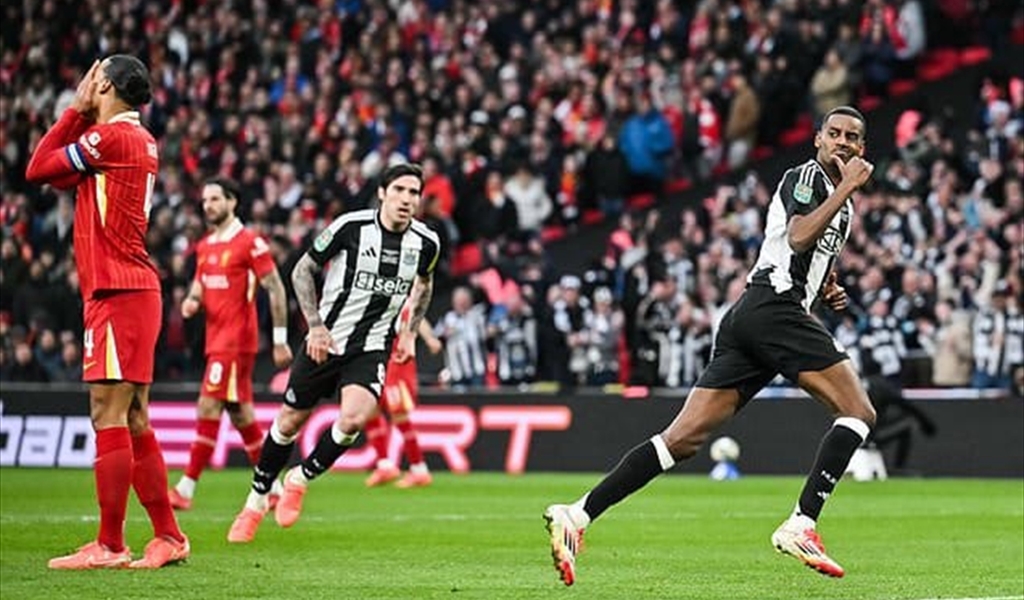 فرحة نيوكاسل وسط خيبة ليفربول