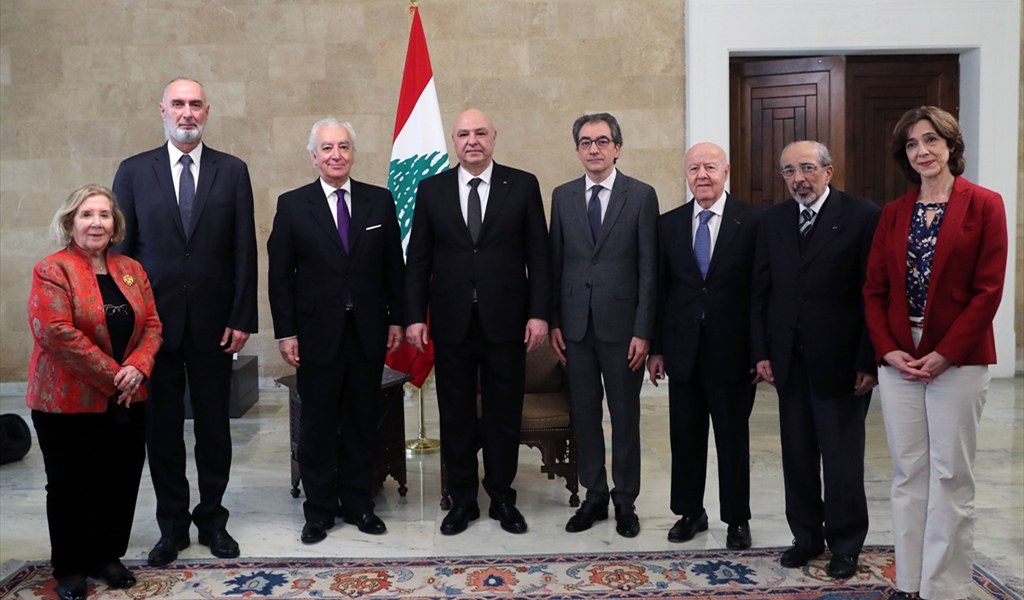 الرئيس عون خلال استقباله جمعية الحفاظ على تراث ديغول في لبنان