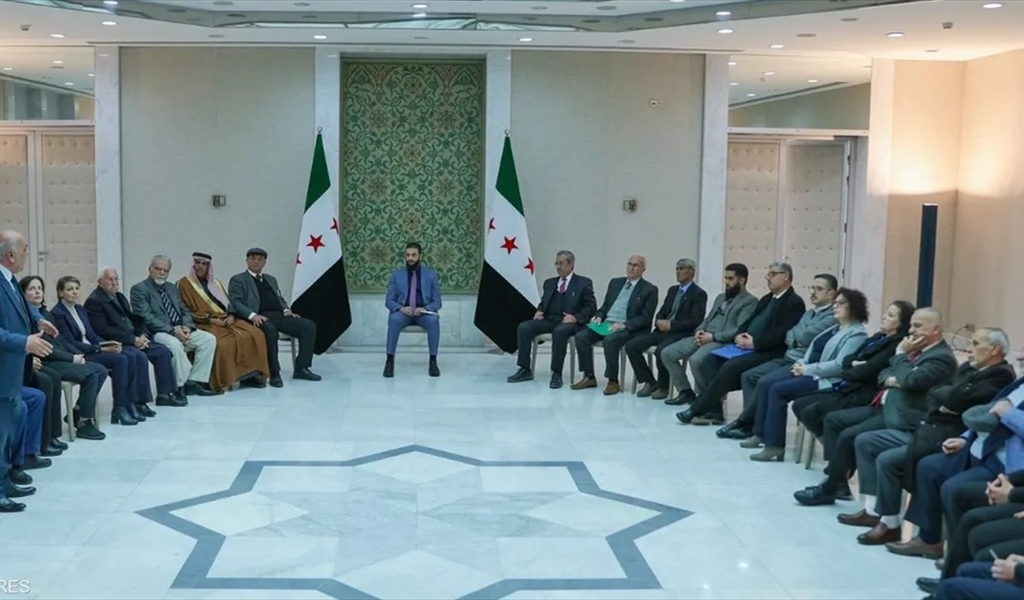 السويداء تنضم إلى تنظميات الدولة.. والانتهاء من مسوّدة الدستور