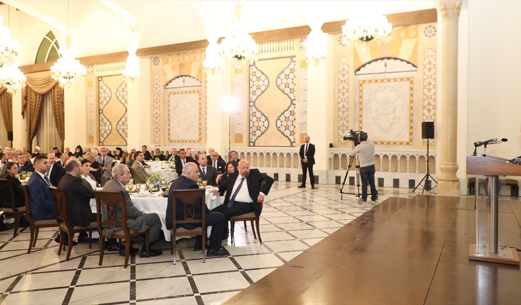 الرئيس سلام يتحدث خلال الإفطار (محمود يوسف)