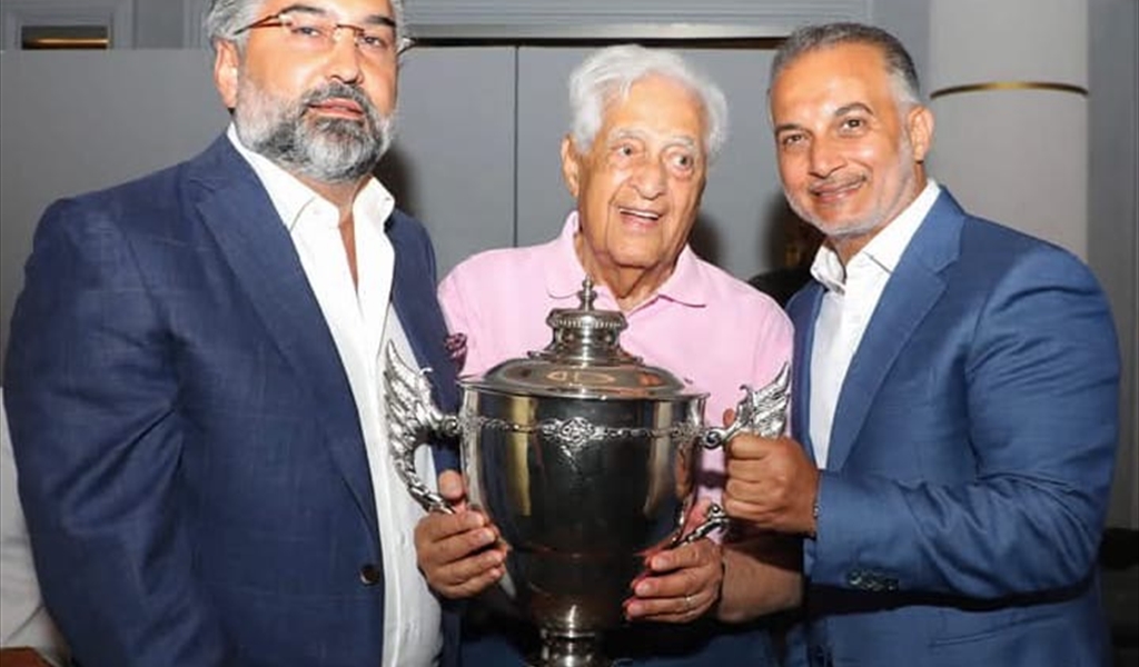 هل اخطأ مازن زعني باعلان استقالته النهائية من رئاسة نادي النجمة