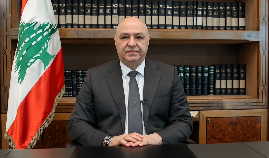 عون يتابع التطورات الأمنية في الجنوب.. ويؤكد دعم الدولة المطلق للصليب الأحمر