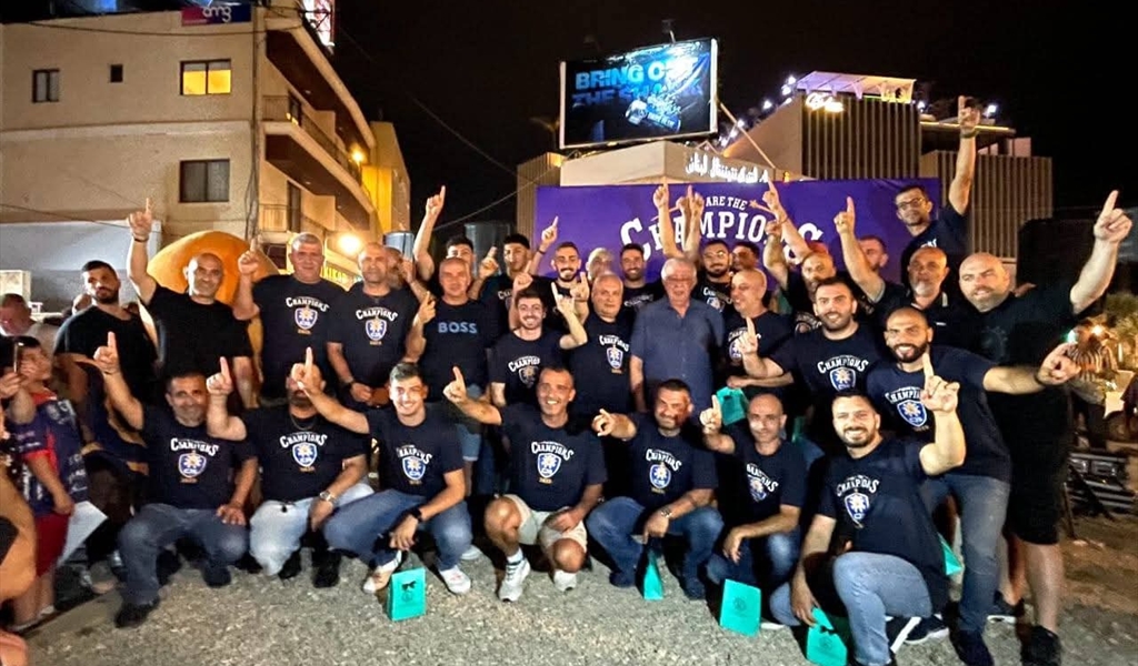 الشباب البترون يحتفل بلقبه وسط أهله