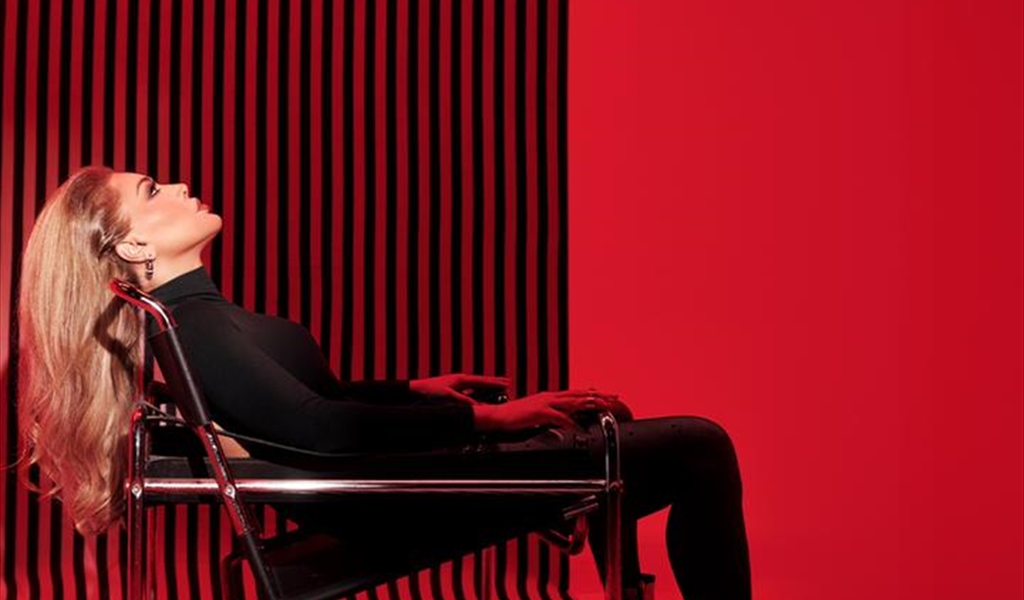 نوال الزغبي .. ماضي وفات!