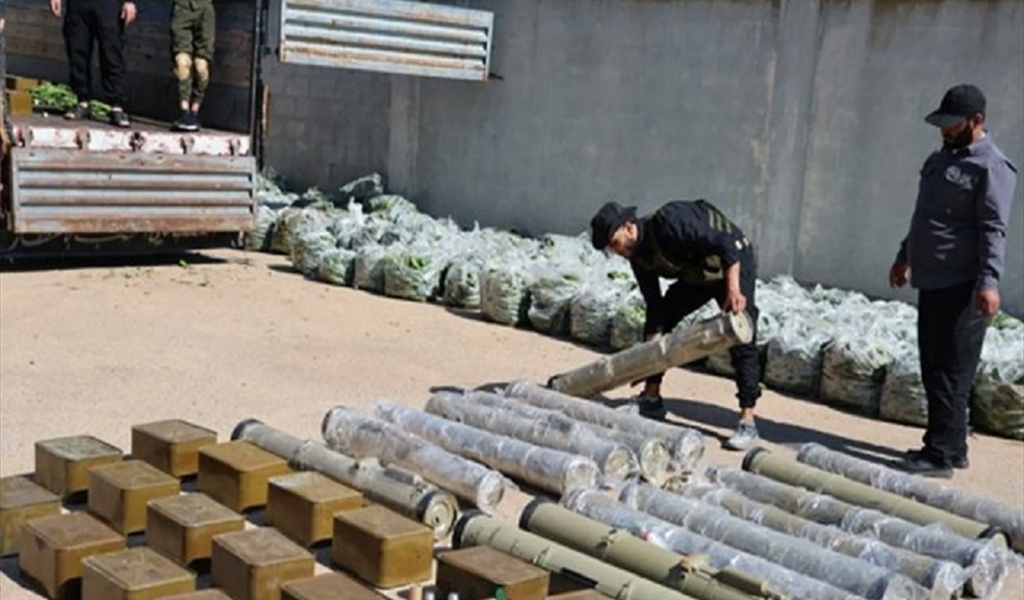 "بالصور- صواريخ موجّهة وذخائر".. الداخلية السورية تعلن إحباط عملية تهريب أسلحة إلى لبنان