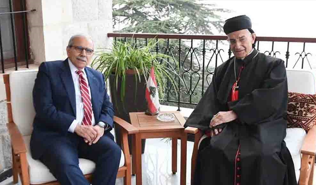 الرئيس سلام لدى زيارته الراعي في الديمان