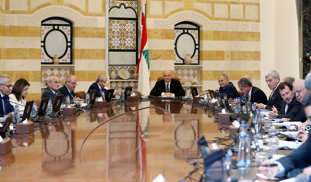 مجلس الوزراء خلال اجتماعه في قصر بعبدا امس