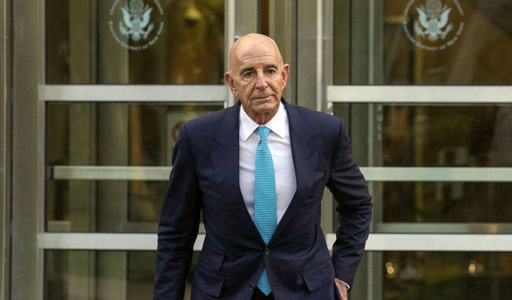 بعد الجدل ..باراك يوضح :لم اقصد التهديد للبنان!