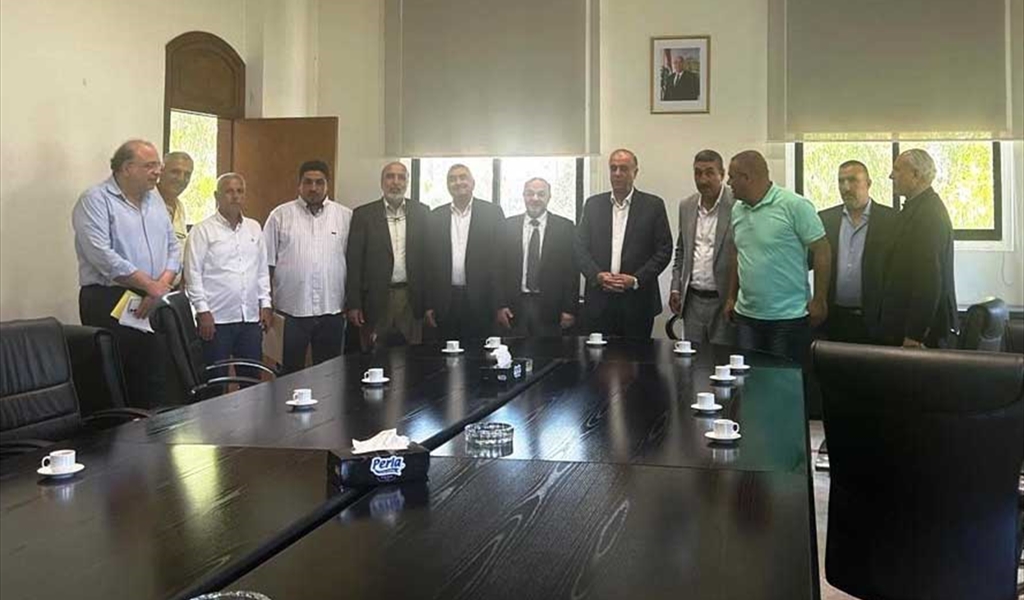 المهندس قباني مستقبلاً النائب سليمان والوفد الموافق