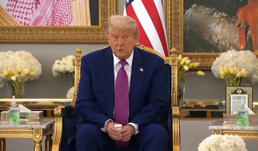 عرض جديد لترامب.. اتفاق بين إسرائيل وسوريا مقابل إنهاء حرب غزة