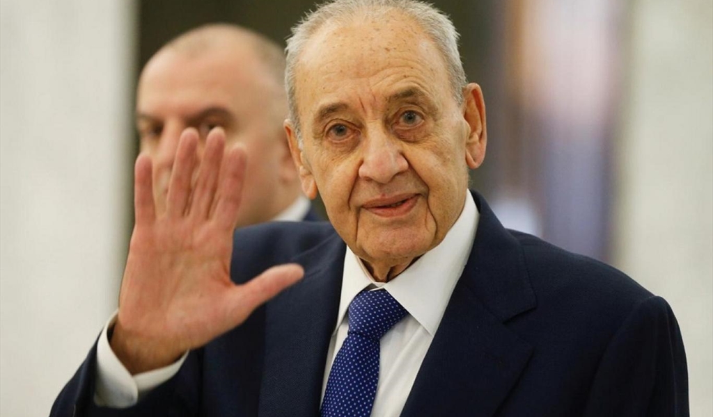 هل ينجح بري في تثبيت معادلة «السلاح مقابل السيادة»؟