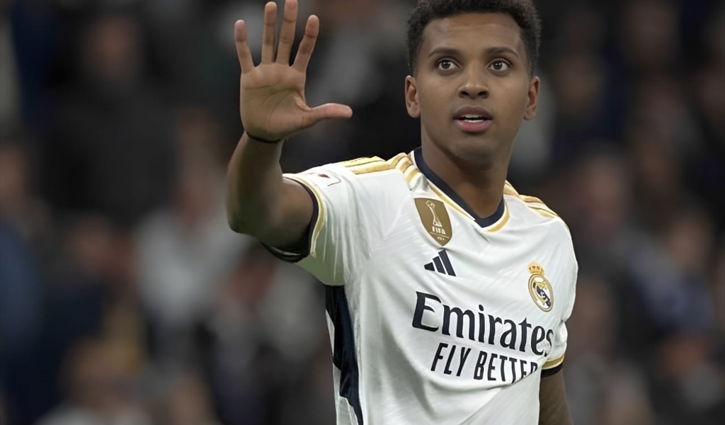 سان جيرمان يغري رودريغو بـ100 مليون يورو لترك ريال مدريد..