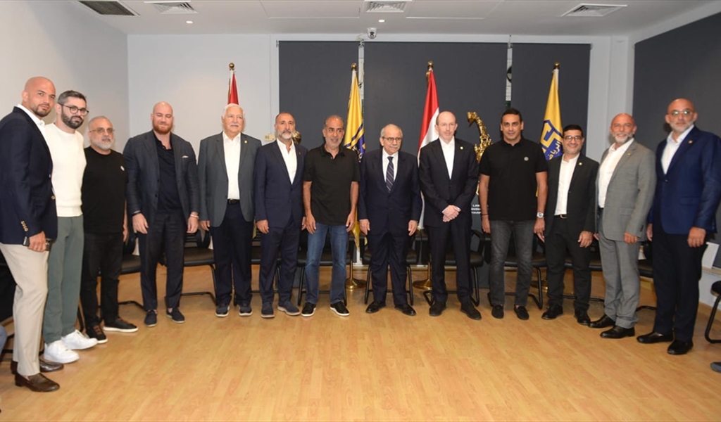 الرئيس سلام يتقدم مهنئي النادي الرياضي لمناسبة احرازه بطولة لبنان لكرة السلة..