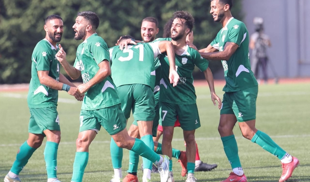 الانصار يتوج بطلاً للبنان لكرة القدم للمرة الـ15 بتاريخه بأجواء جماهيرية حاشدة..