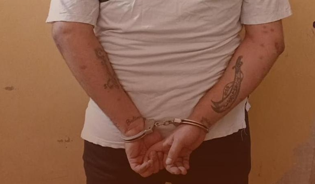 "المقنّع" يبتزّ فتيات على "تيك توك"