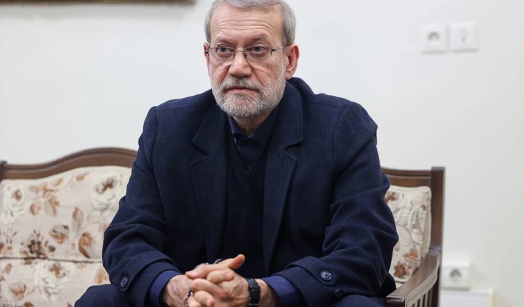 لاريجاني في بيروت لإنكار هزيمة المحور ولملمة بقايا الحزب؟